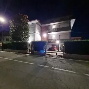 Landlady Airport Orio Bergamo Ida Pensión